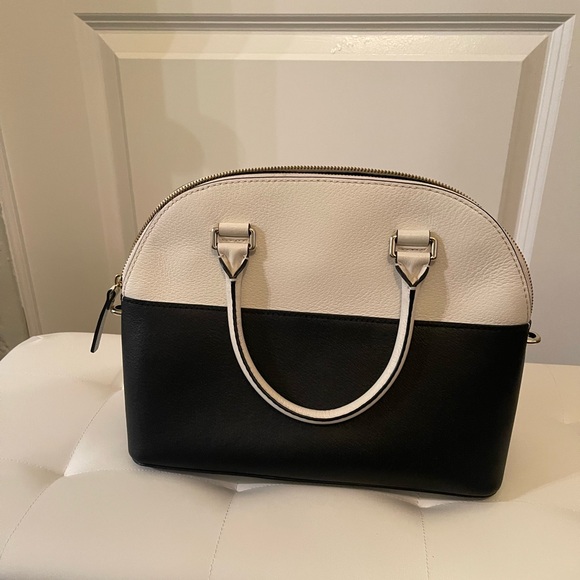 Kate Spade Purse - Picture 2 of 5